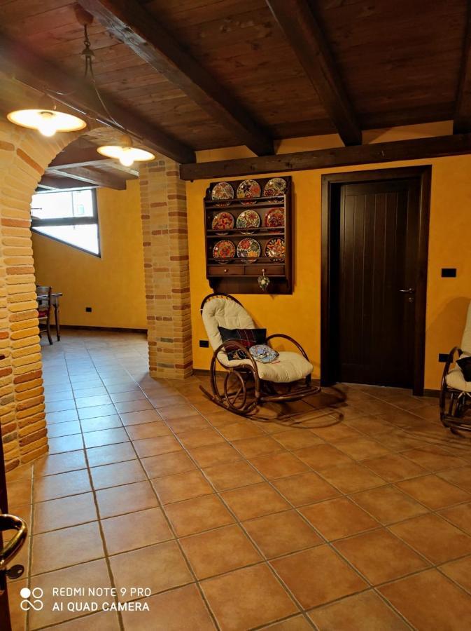 La Taverna Di Lulu Arnesano エクステリア 写真