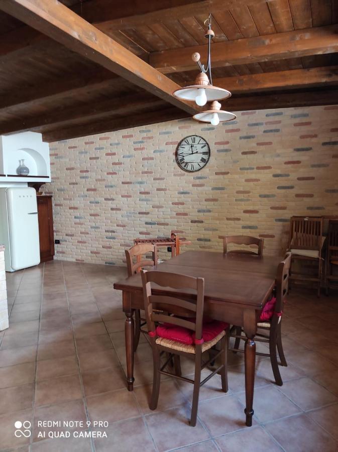 La Taverna Di Lulu Arnesano エクステリア 写真